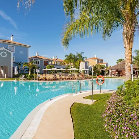 3 Bedroom Beautiful In شقة